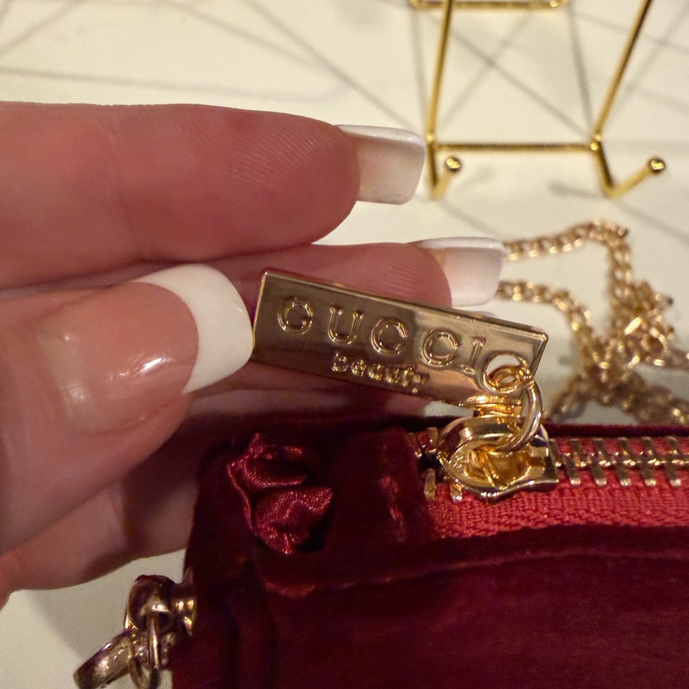 Gucci Deep Red Velvet Clutch with Gold Chain 100% Authentic. New! - Picture 2 of 8